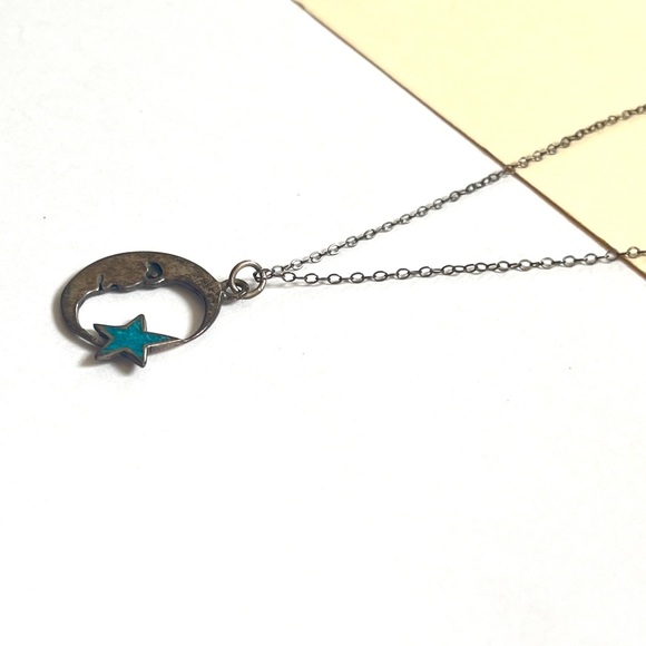 1990s vintage silver and blue star moon delicate thin necklace - Picture 3 of 11